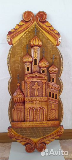 Панно из дерева