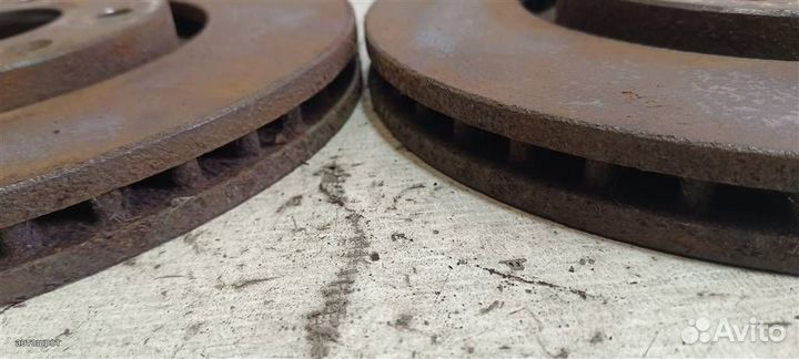 Диск тормозной вентилируемый передний пара Peugeo