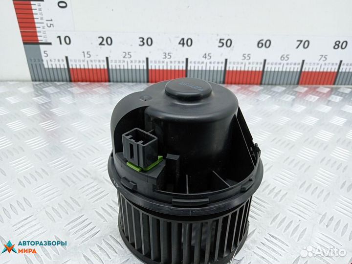 Моторчик печки Ford Kuga 2011 6G9T18456BA