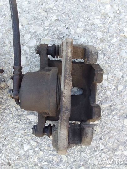 Суппорта toyota vitz