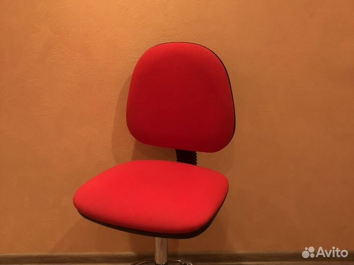 Компьютерный стул