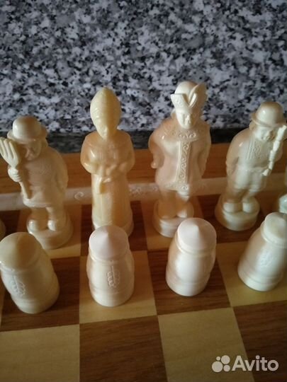 Шахматы подарочные из кости