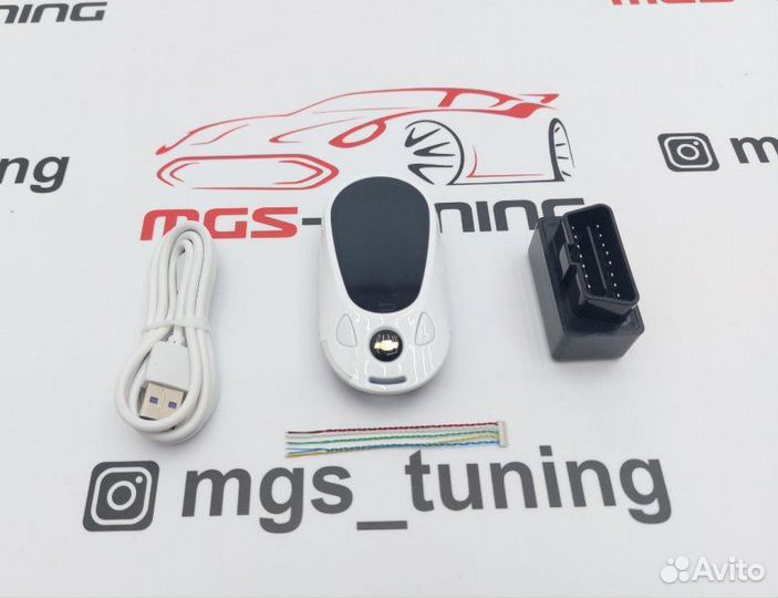 Смарт ключ Шевроле дизайн Mercedes new белый