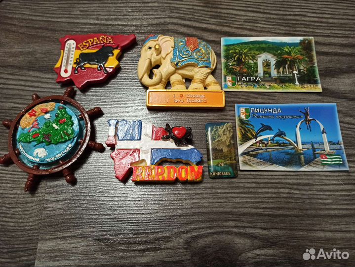 Магнитики на холодильник