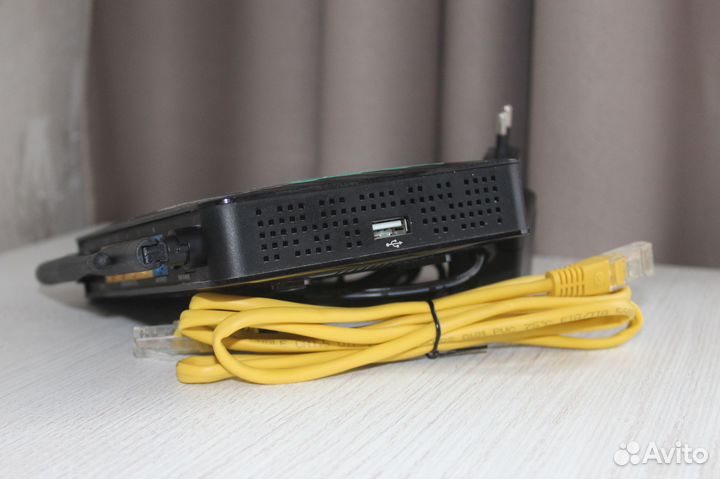 Роутер zyxel Keenetic omni