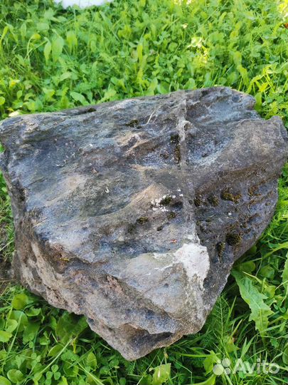 Лунный камень