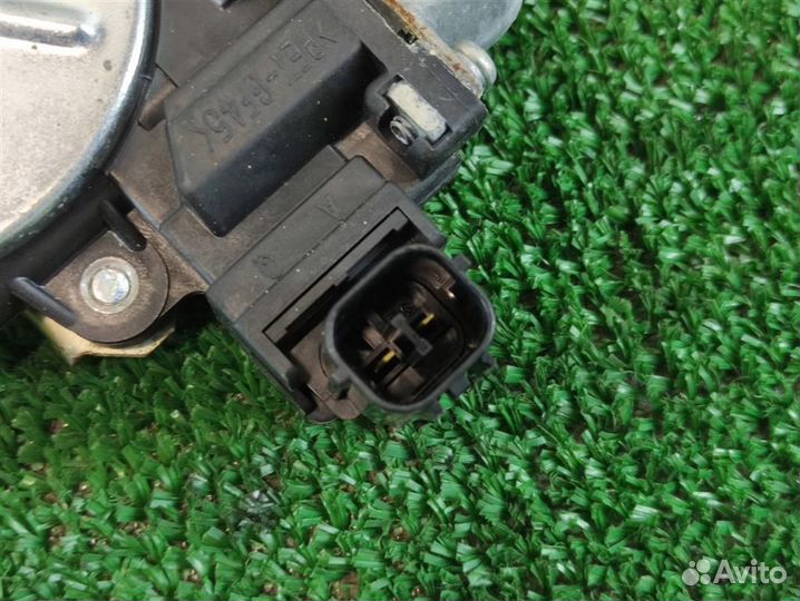 Стеклоподъемник задний левый Subaru Tribeca WX 20