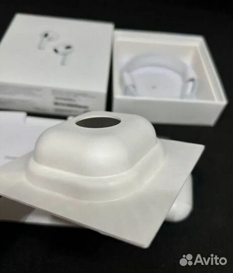 Наушники Apple AirPods 3 Premium