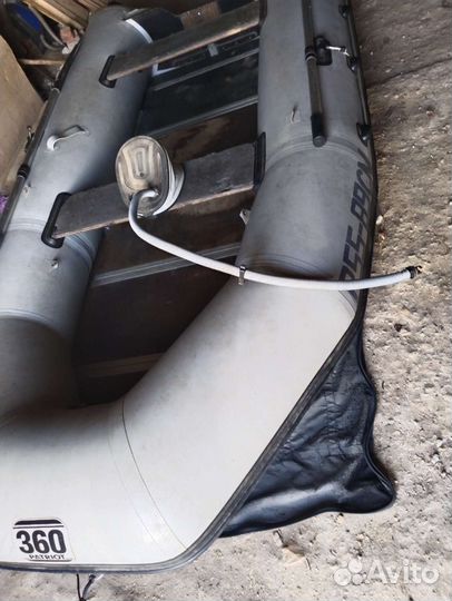 Надувная лодка