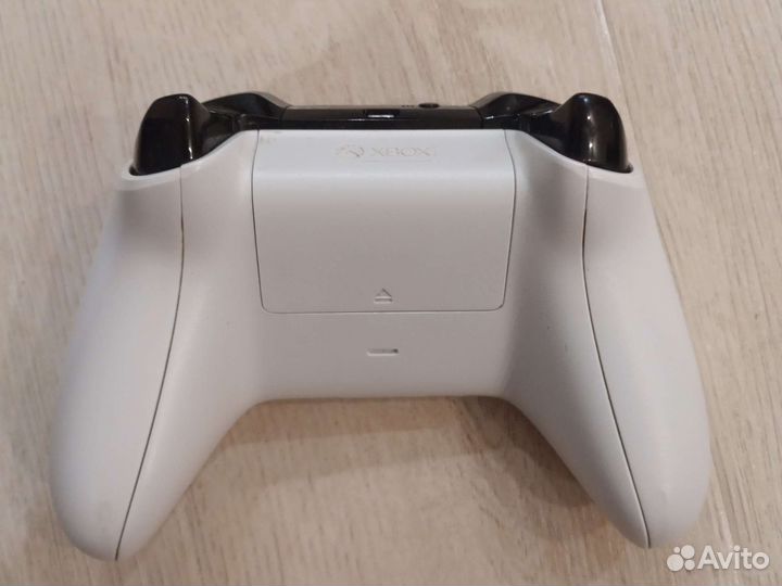 Геймпад xbox One