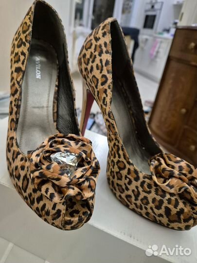 Туфли женские 39 размер