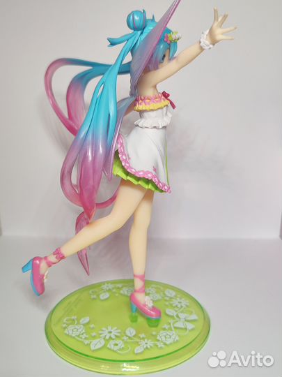 Фигурка Hatsune Miku