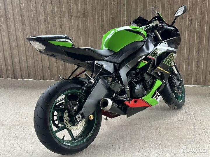 Kawasaki zx6r 2009