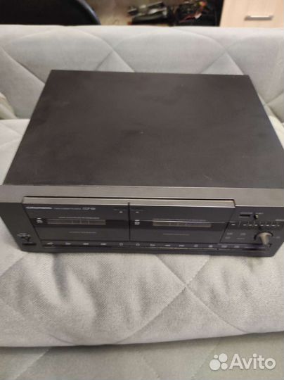 Кассетная дека grundig