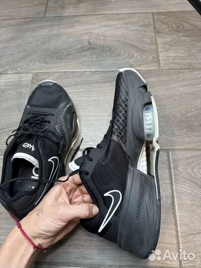 Кроссовки nike женские