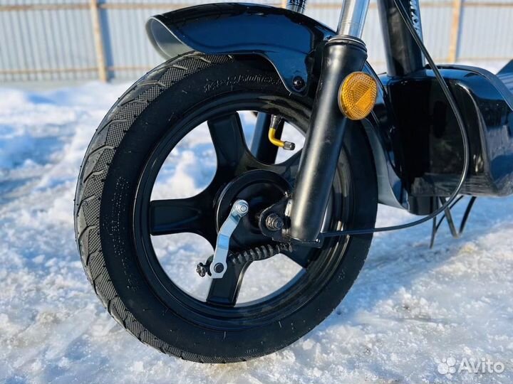 Электроскутер новый