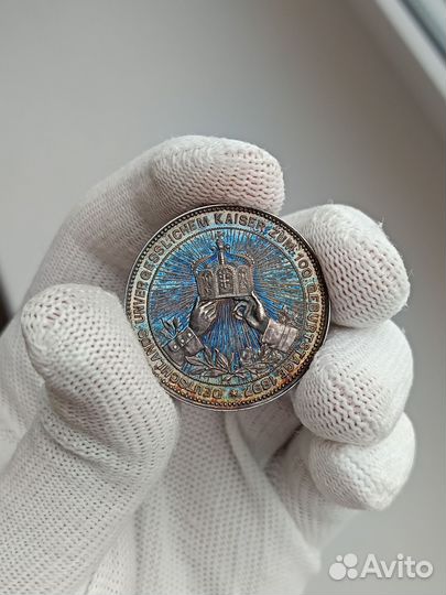 Настольная серебряная медаль