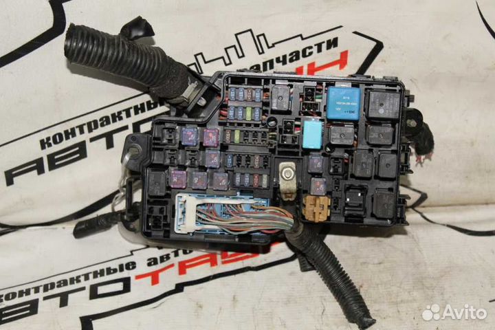 Блок предохранителей mazda axela mazda3 BL BL6FJ b