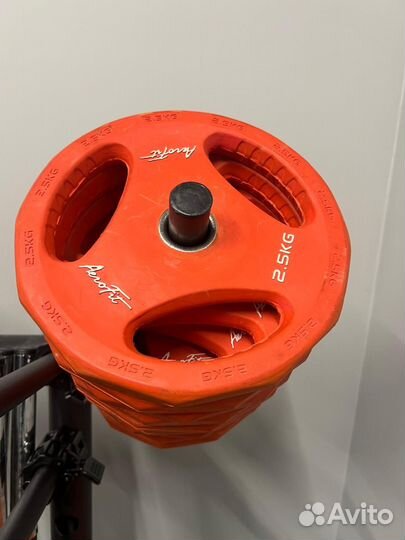 Штанга с блинами