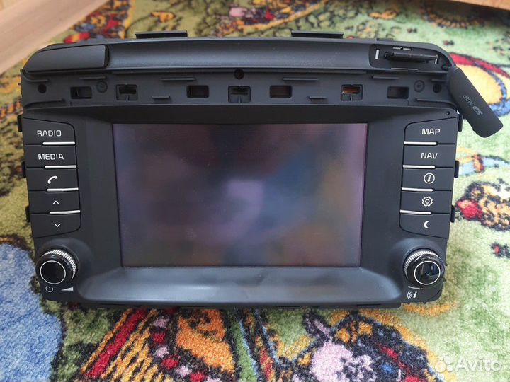Штатная навигационная система на киа Соренто Прайм