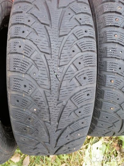 Hankook Winter Radial W400 215/60 R16