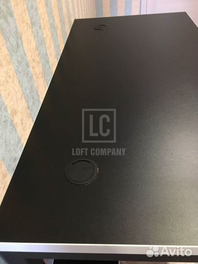 Стол компьютерный