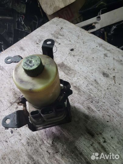 Электрогидроусилитель руля Skoda Fabia 1 TRW