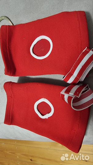 Кикбоксинг налокотники