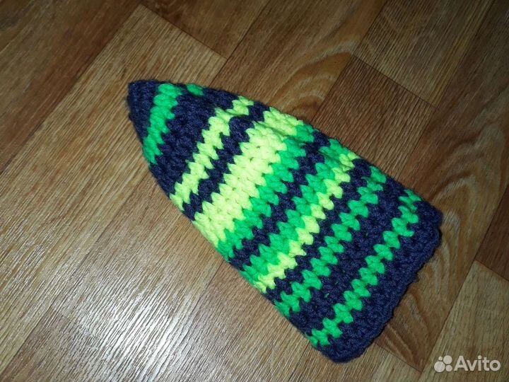 Шапка (в растаманском стиле)