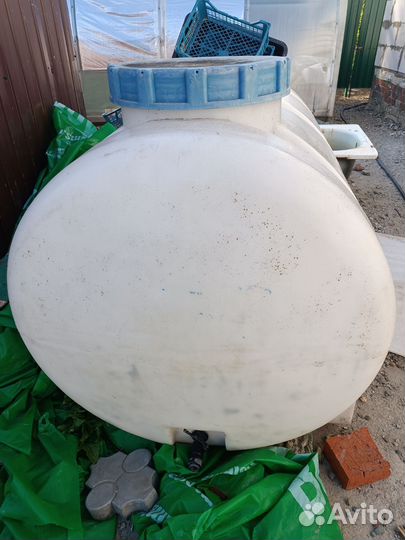 Бак для воды 1000л Ëмкость