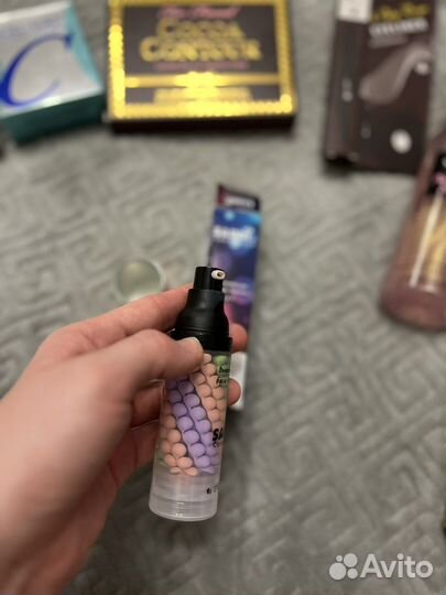 Выравнивающая база под макияж 3 в 1