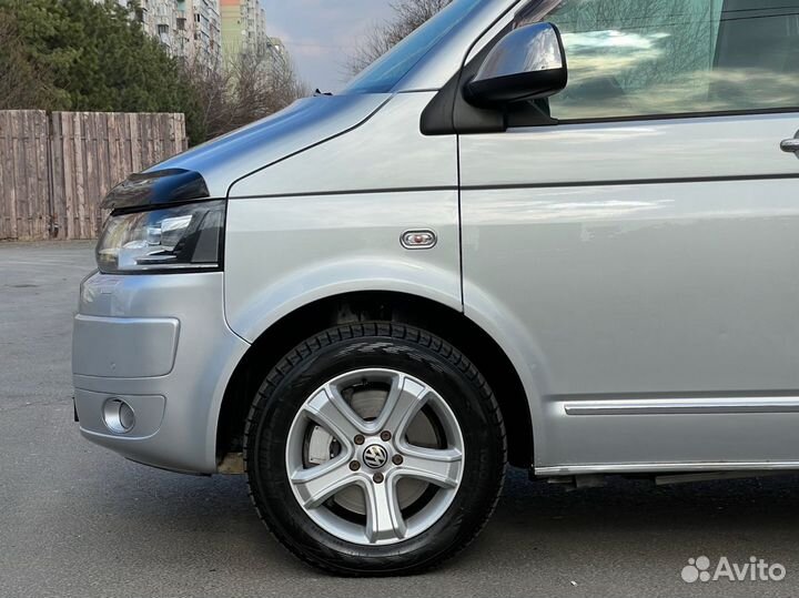 Volkswagen Multivan 2.0 AMT, 2012, 240 812 км