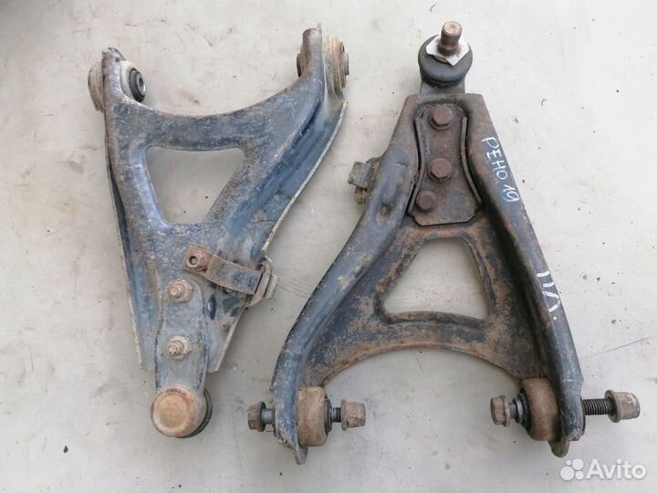 Рычаг подвески Renault 19 1992-2002