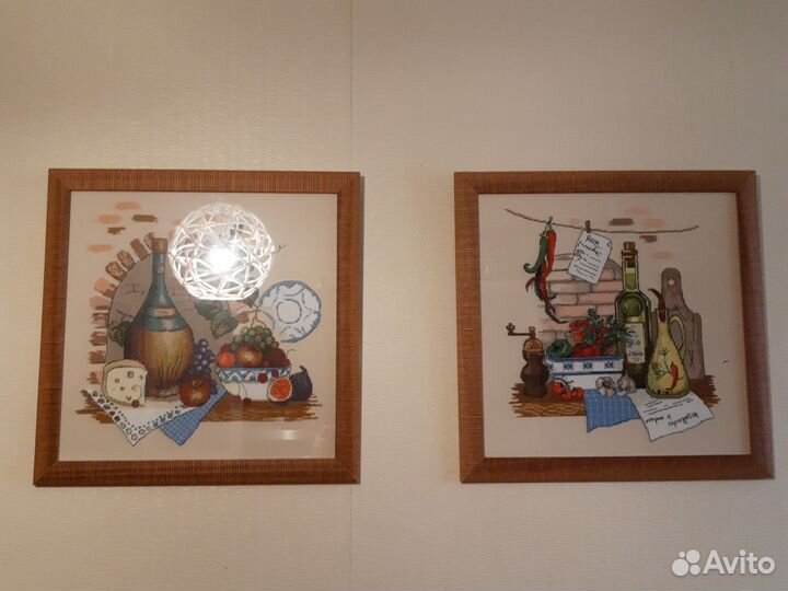 Картина вышитая