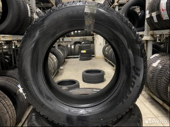 Viatti Bosco Nordico V-523 225/65 R17 102T