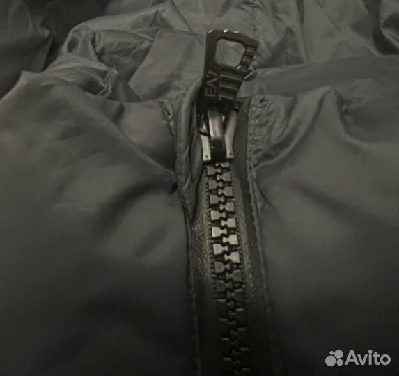 Пуховик Armani EA7