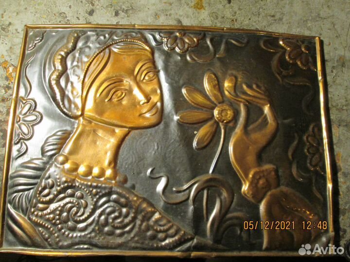 Панно из металла-чеканка