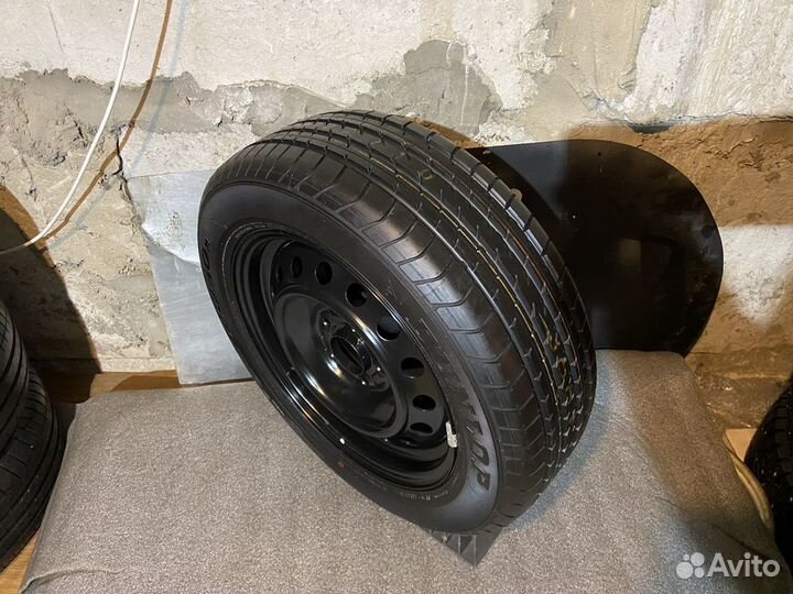 Продам новое запасное колесо Dunlop