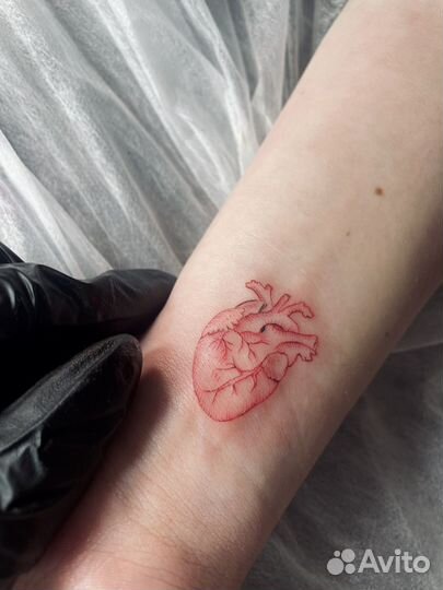 Модель на тату