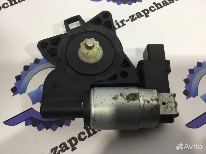 Моторчик стеклоподъемника передний Mazda 3 BK 6 GG