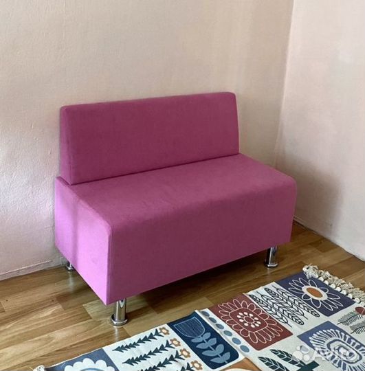 Кожзам диван офисный