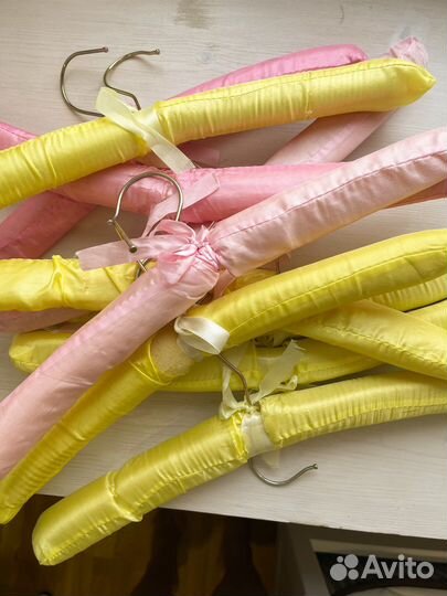 Вешалки плечики для одежды