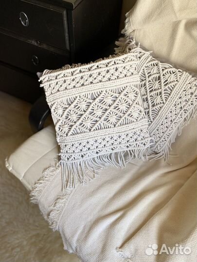 Подушка макраме