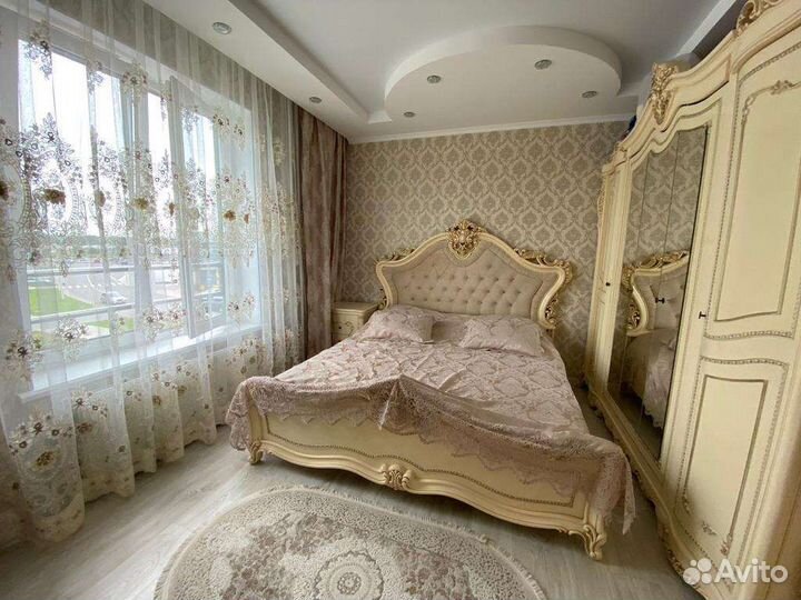 Продам спальный гарнитур