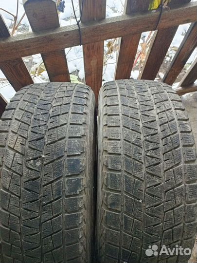 Bridgestone Blizzak DM-V1 285/60 R18