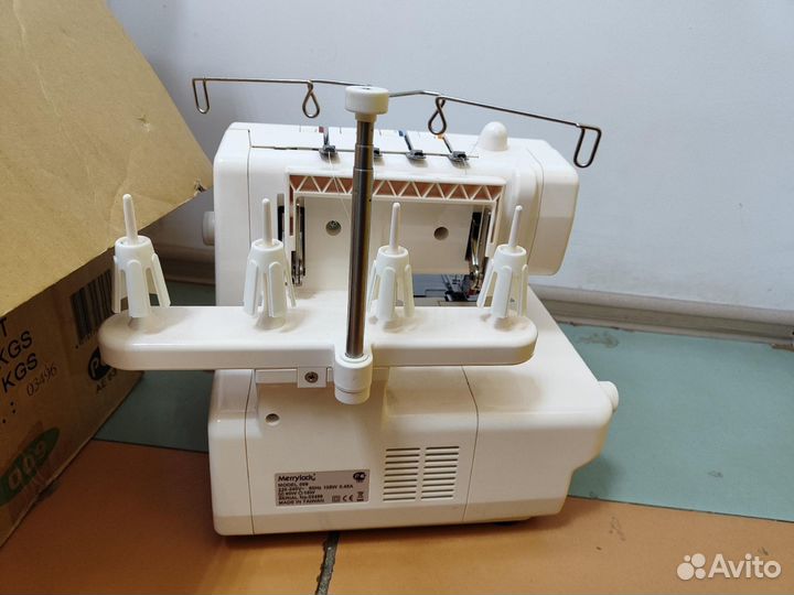 Оверлок merrylock 009