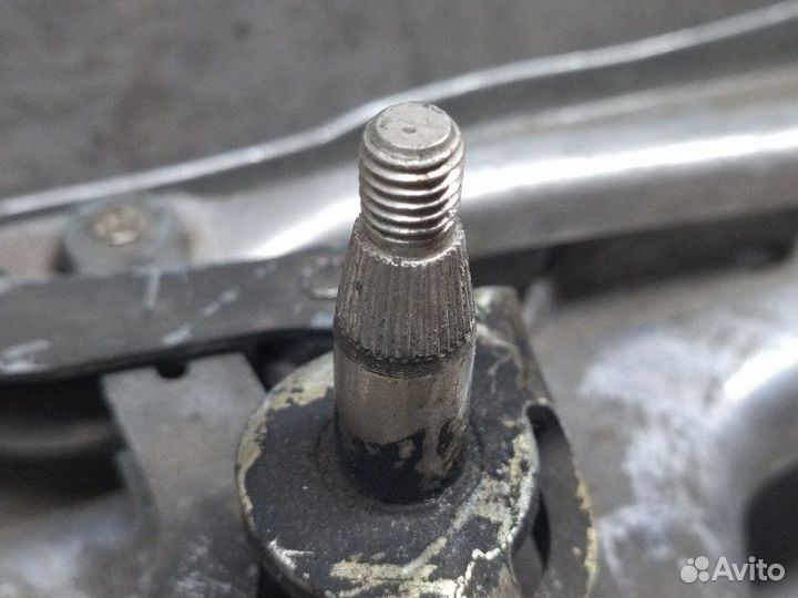 Трапеция дворников Bmw 7 E38