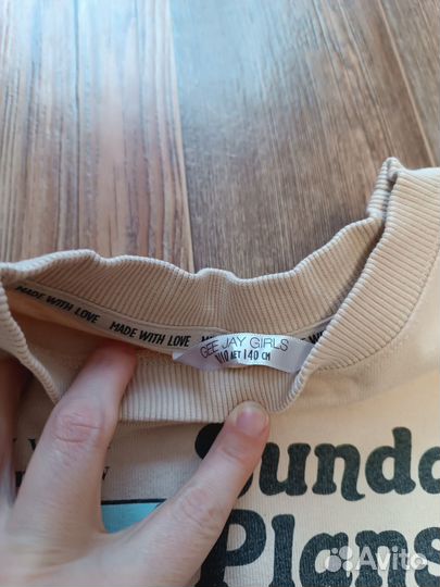 Одежда для девочки 8-9 лет 134 см