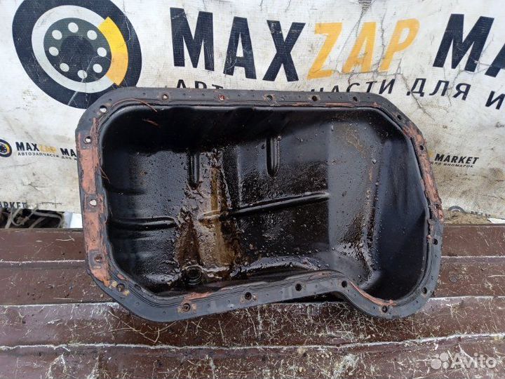 Поддон масляный двигателя Volkswagen Passat B3