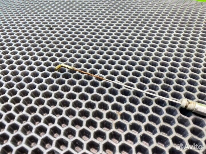 Трос замка двери передний правый Mazda Mpv LW5W